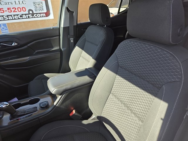 Used 2018 GMC Acadia SLE image 7