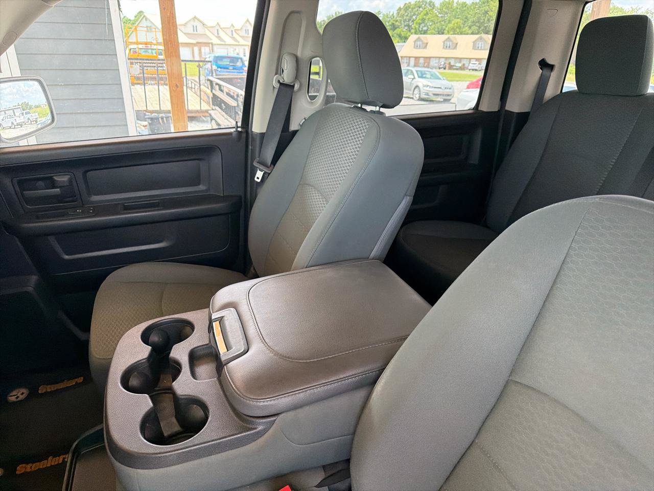 Used 2014 RAM 1500 Express AWD/4WD image 10
