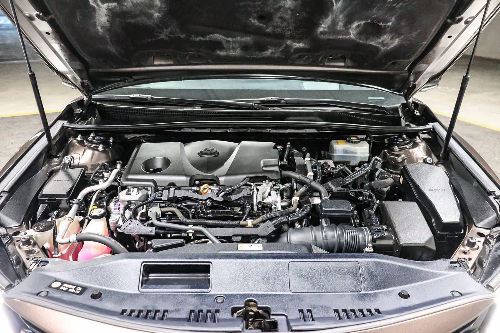 Certified 2018 Toyota Camry XLE w/ Audio Package FWD image 28