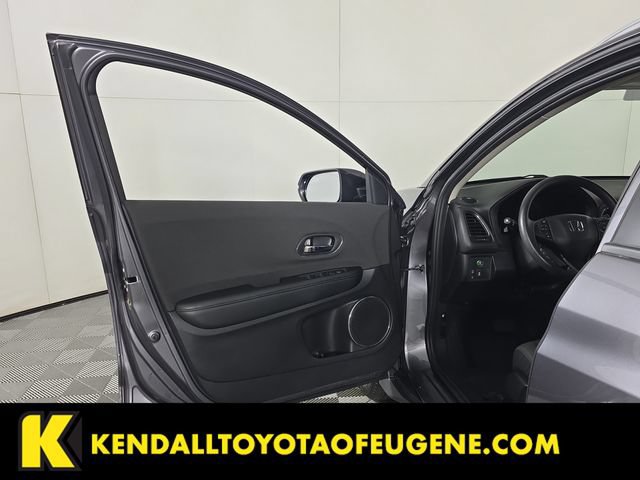 Used 2021 Honda HR-V EX image 21