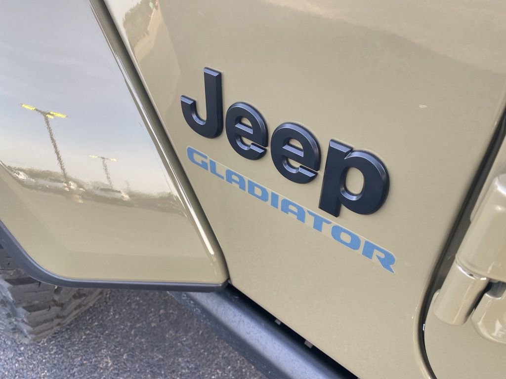 New 2026 Jeep Gladiator Willys AWD/4WD image 40