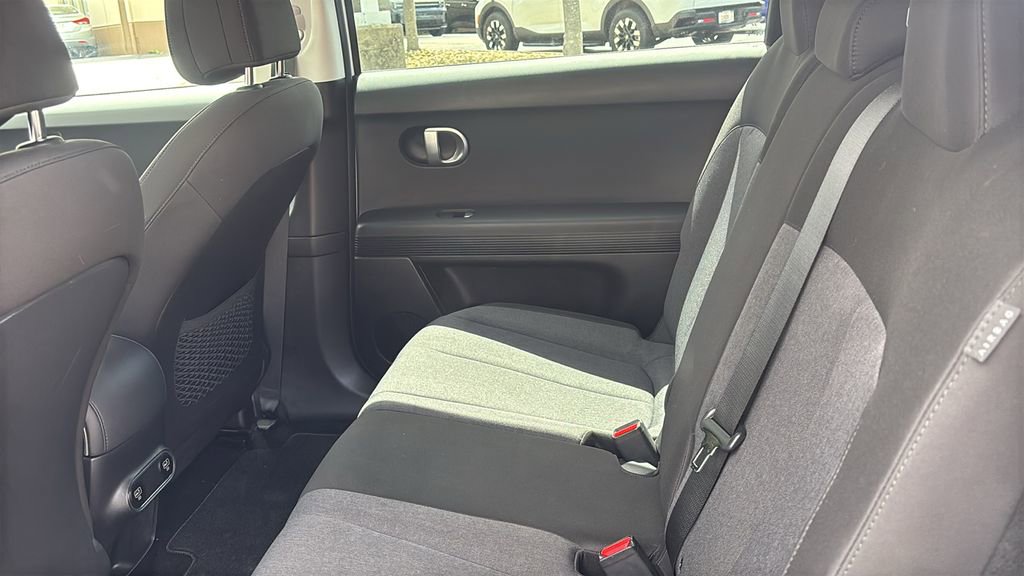 Used 2024 Hyundai Ioniq 5 SE RWD image 29