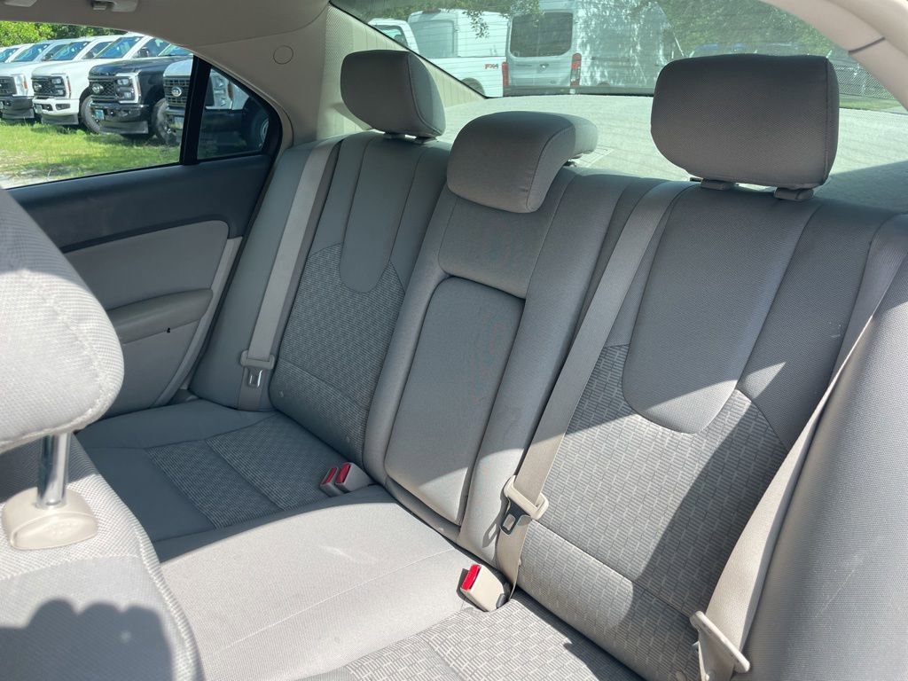 Used 2012 Ford Fusion SE FWD image 9
