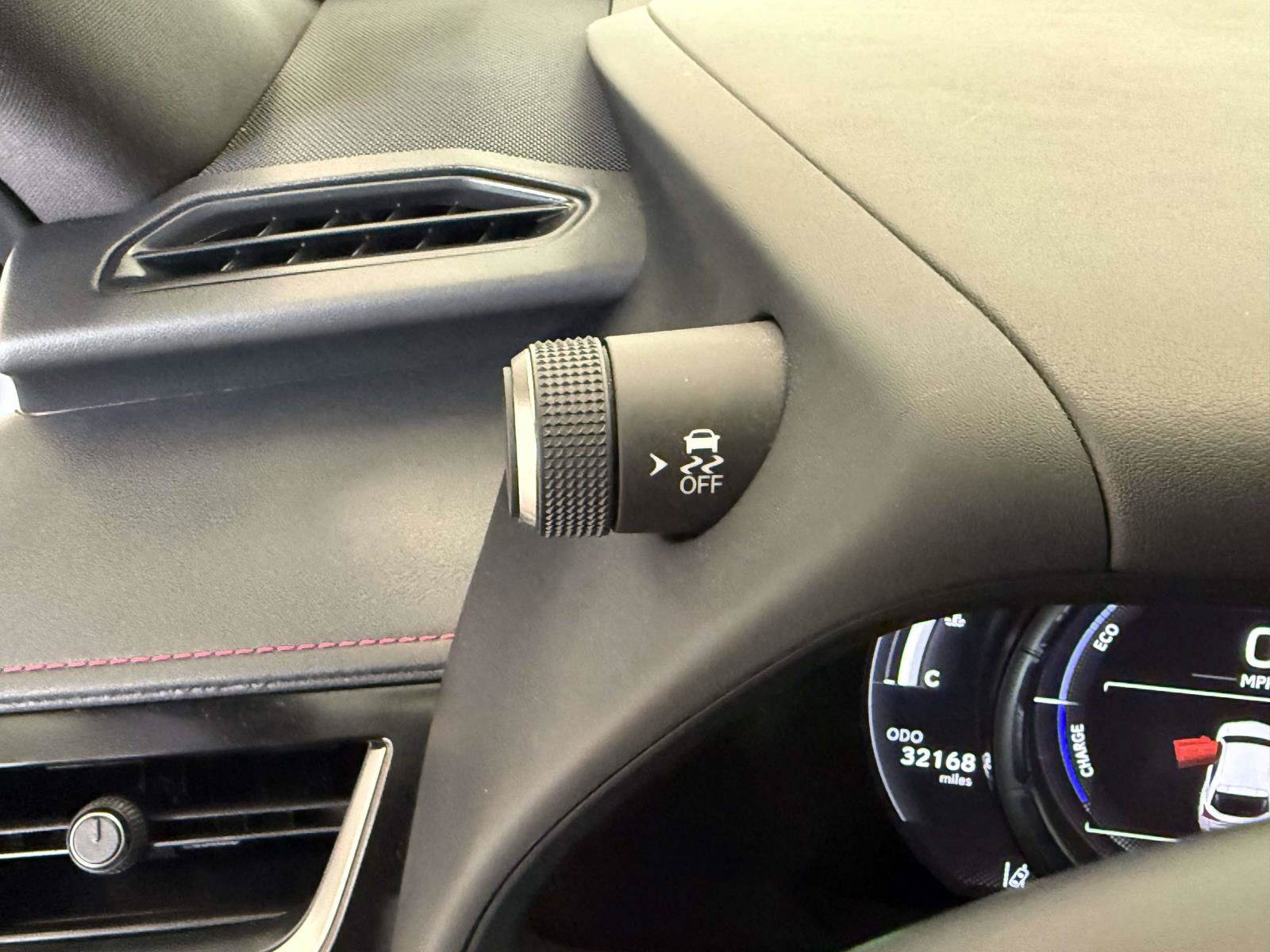 Used 2023 Lexus UX 250h F Sport AWD/4WD image 29