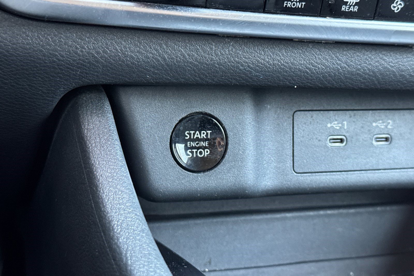 Used 2025 Nissan Rogue SV AWD/4WD image 17