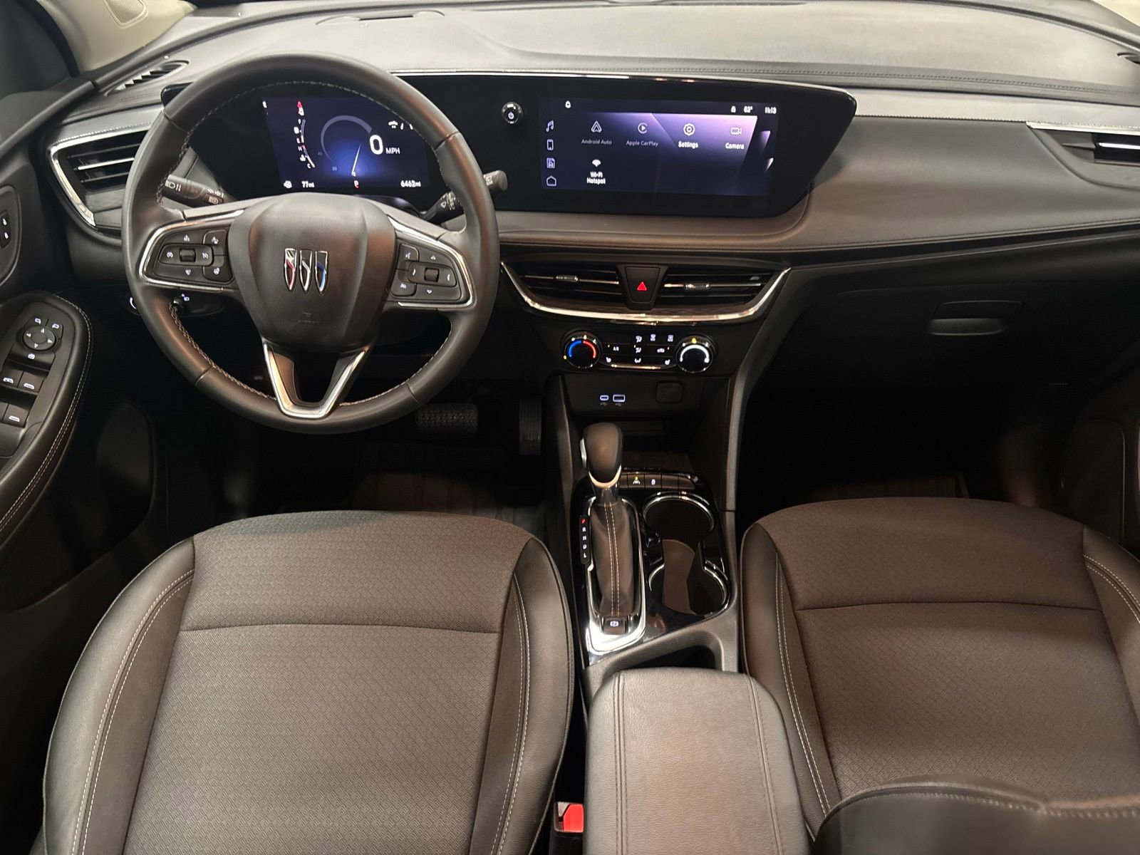 Used 2025 Buick Encore GX Preferred w/ Advanced Technology Package FWD image 11