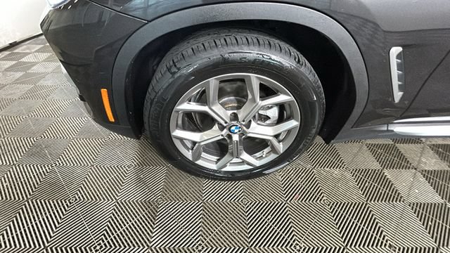 Used 2021 BMW X3 xDrive30i AWD/4WD image 9