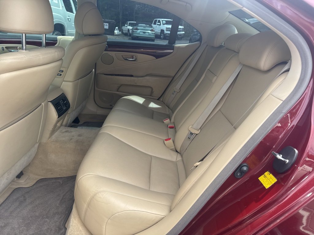 Used 2007 Lexus LS 460 image 30