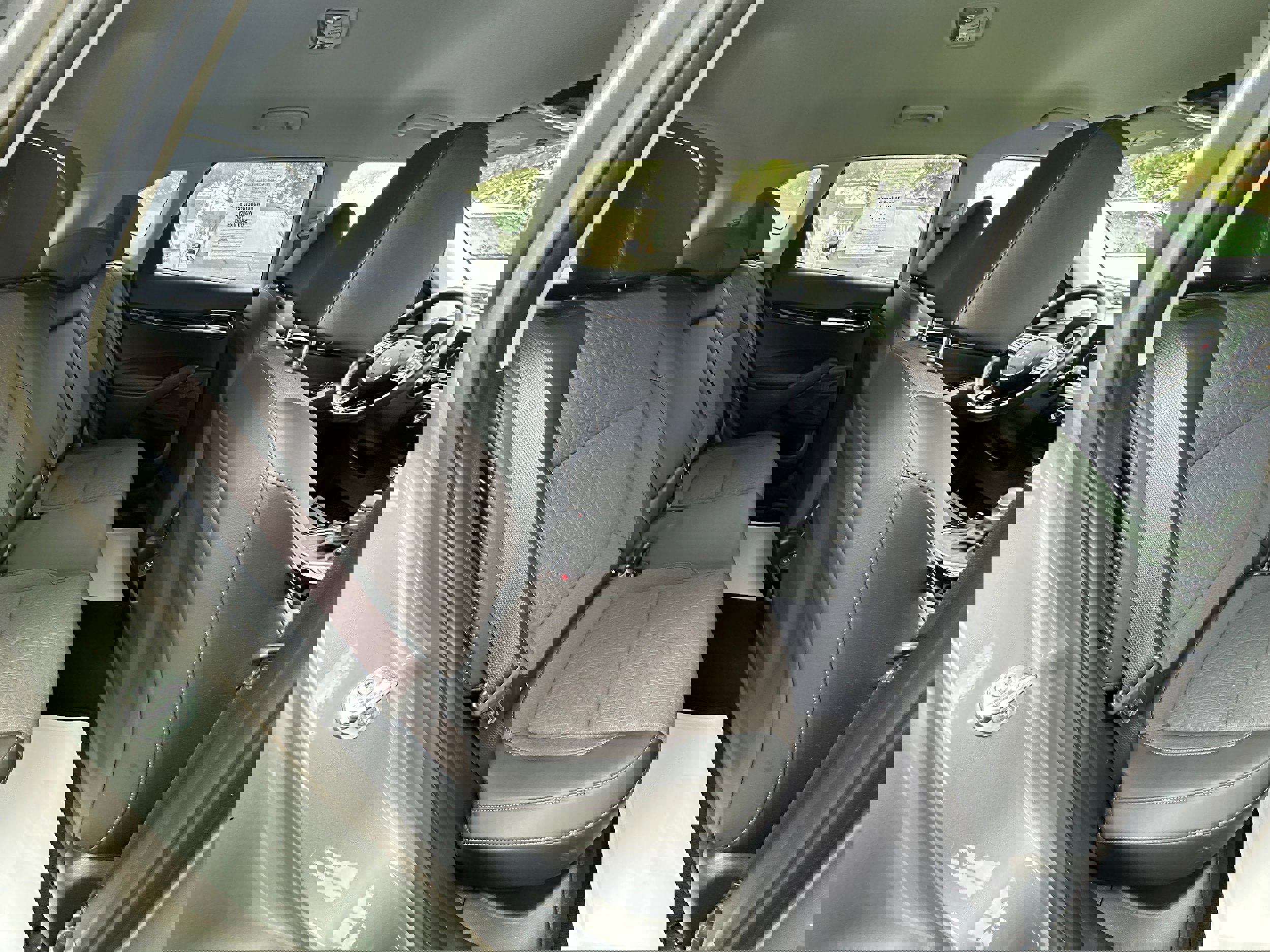 Used 2024 Kia Seltos S image 16