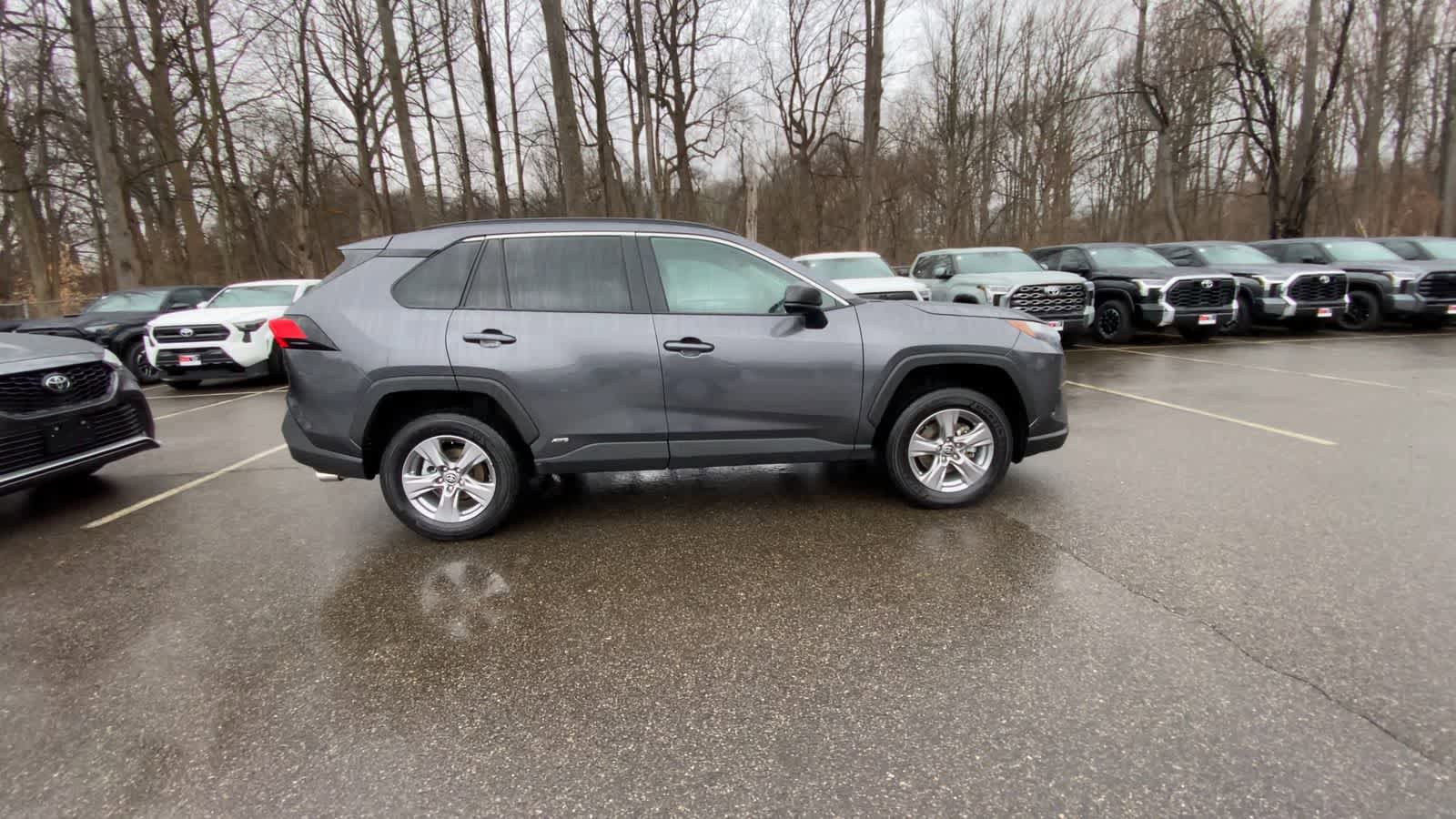 Used 2025 Toyota RAV4 LE image 13