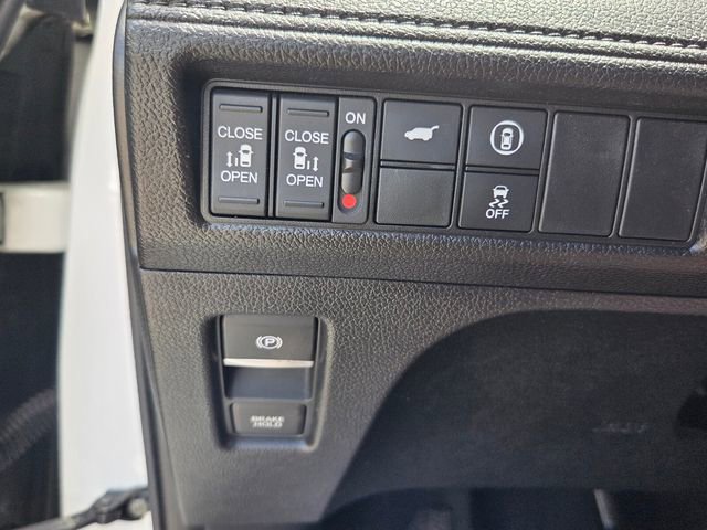 Used 2023 Honda Odyssey Sport image 31