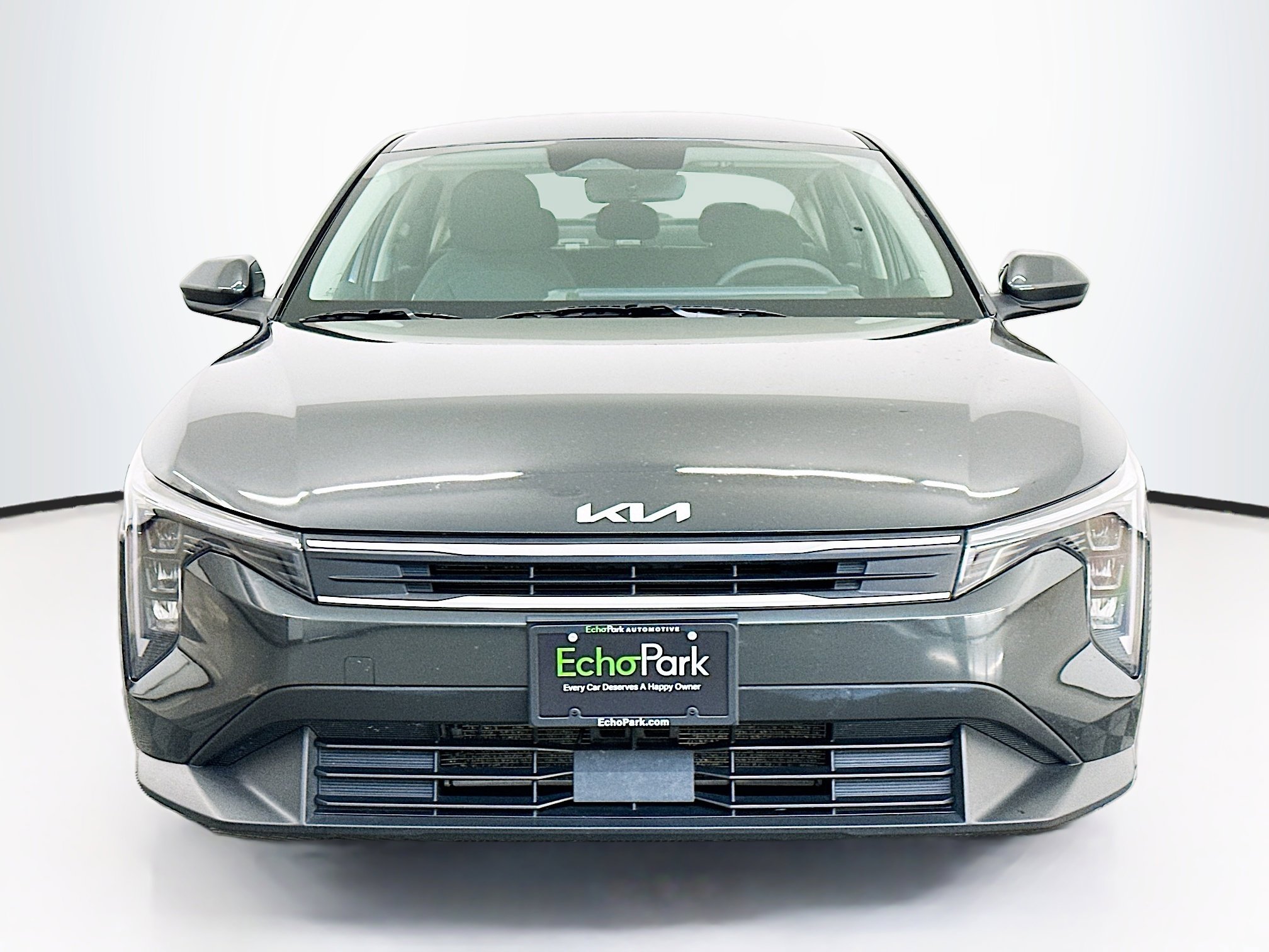 Used 2025 Kia K4 FWD image 2