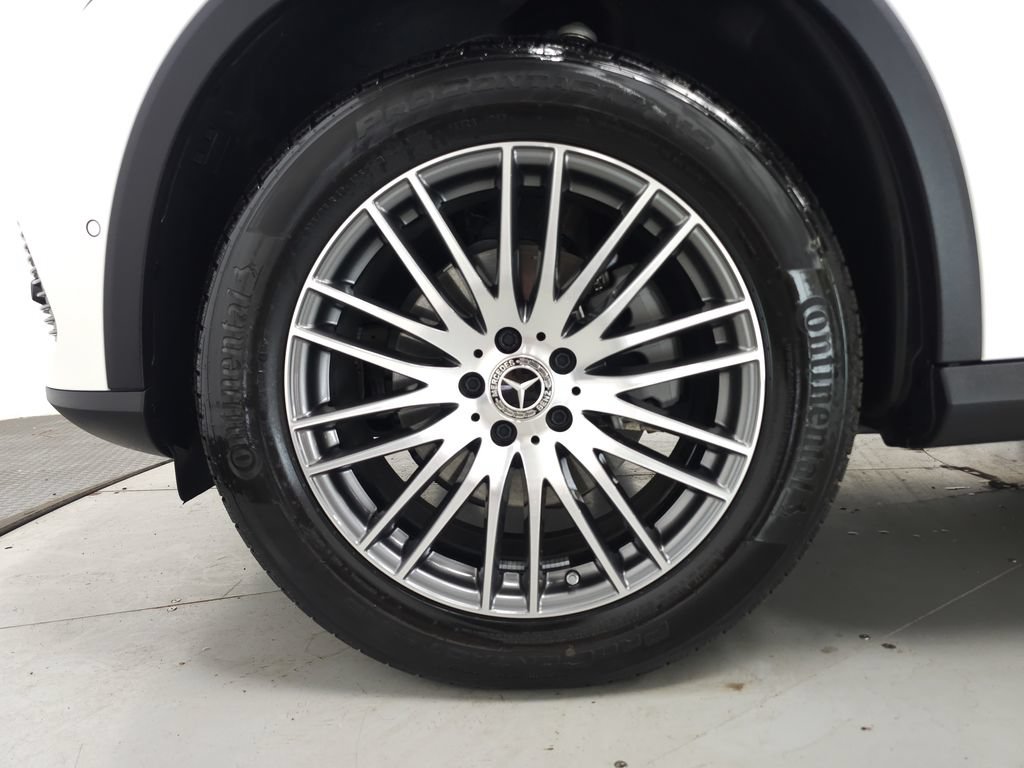 Certified 2026 Mercedes-Benz GLC 300 4MATIC image 35