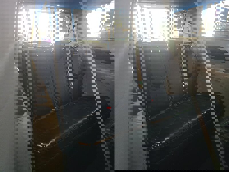 Used 2020 Chrysler Pacifica Touring-L image 16