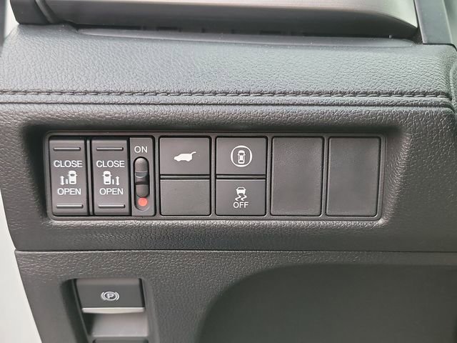 Used 2024 Honda Odyssey EX-L image 17