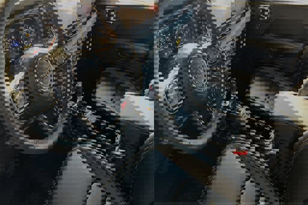 New 2024 Jeep Wrangler Unlimited Rubicon 392 image 7