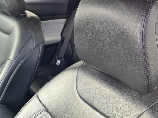 Certified 2022 Jeep Compass Latitude w/ Sun and Sound Group image 16