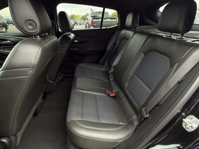 Certified 2025 Buick Envista Preferred FWD image 24