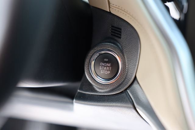 Used 2020 Subaru Outback Limited w/ Popular Package #2 image 26