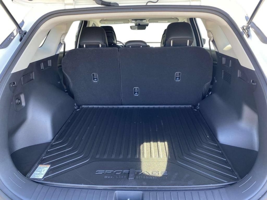 New 2025 Kia Sportage EX AWD/4WD image 28