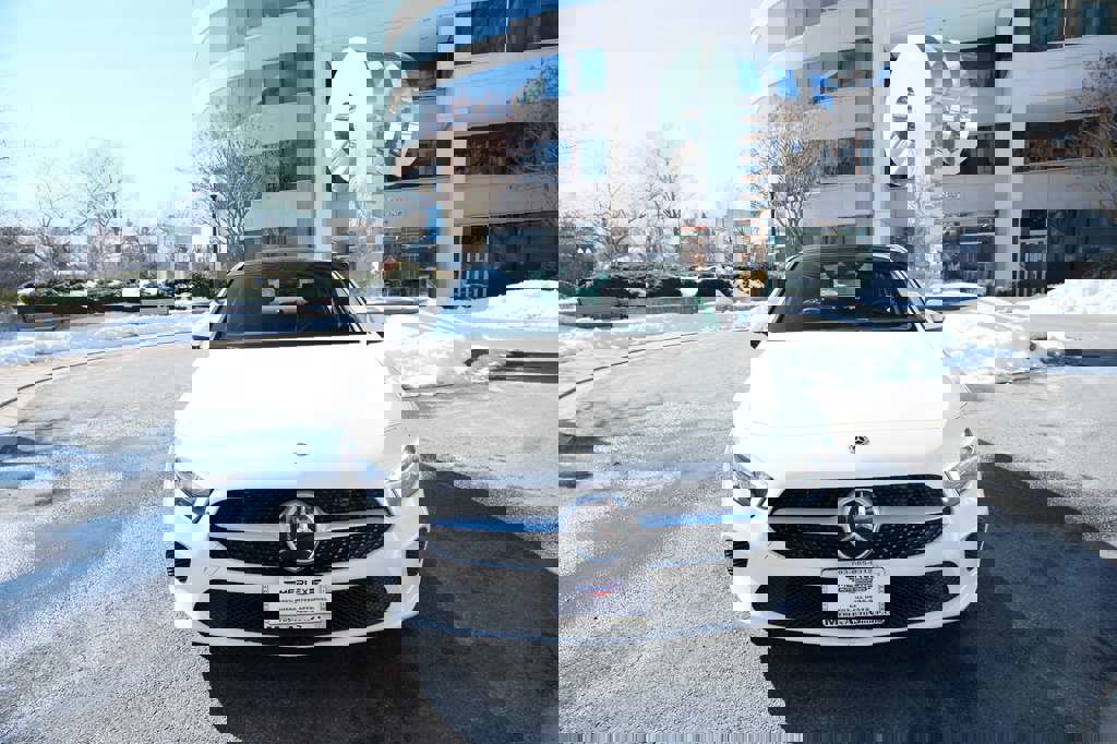 Used 2019 Mercedes-Benz A 220 4MATIC w/ Driver Assistance Package image 3