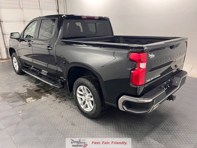 New 2026 Chevrolet Silverado 1500 LT w/ Z71 Off-Road Package AWD/4WD image 5