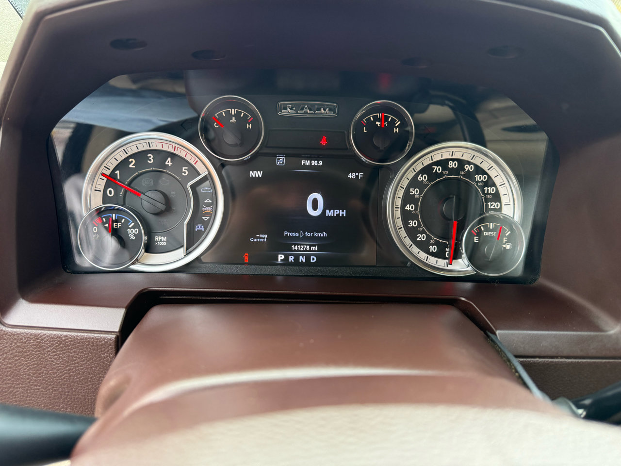 Used 2015 RAM 3500 Laramie w/ Convenience Group image 18