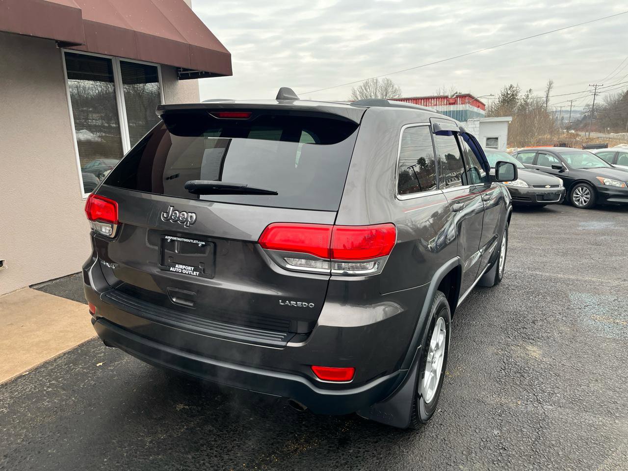 Used 2015 Jeep Grand Cherokee Laredo w/ Quick Order Package 23E image 6