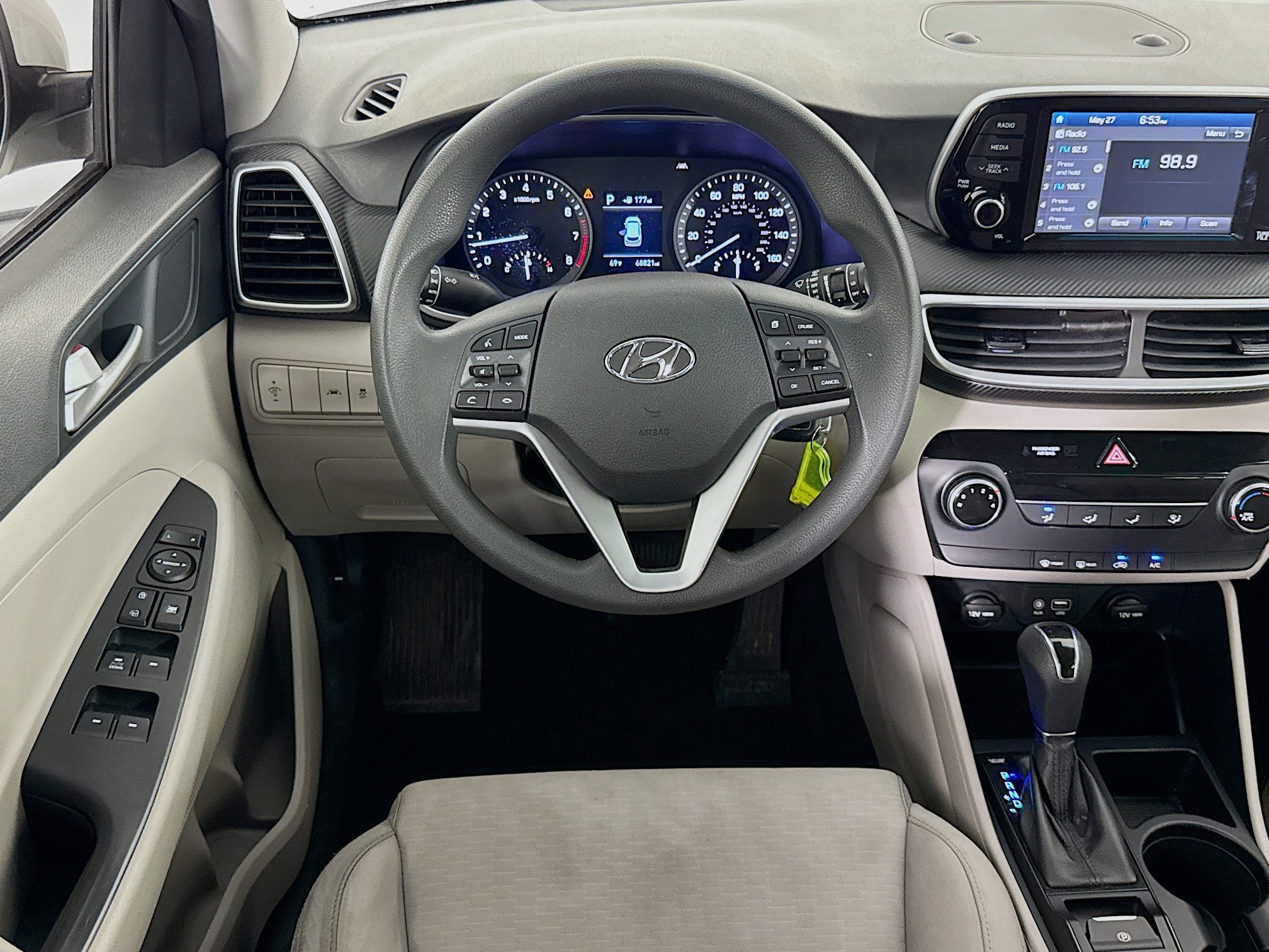 Used 2021 Hyundai Tucson SE FWD image 16