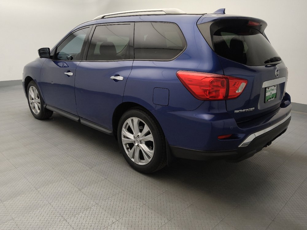 Used 2019 Nissan Pathfinder SL w/ SL Premium Package AWD/4WD image 3