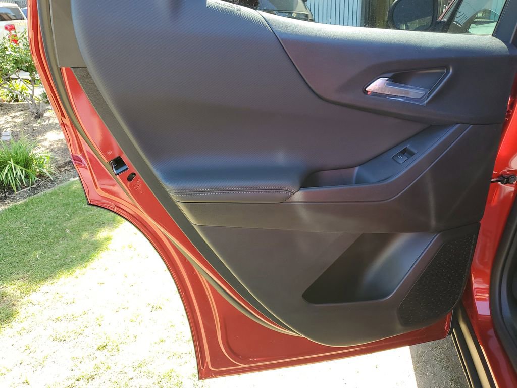 New 2026 Chevrolet Equinox LT w/ Midnight Edition image 14