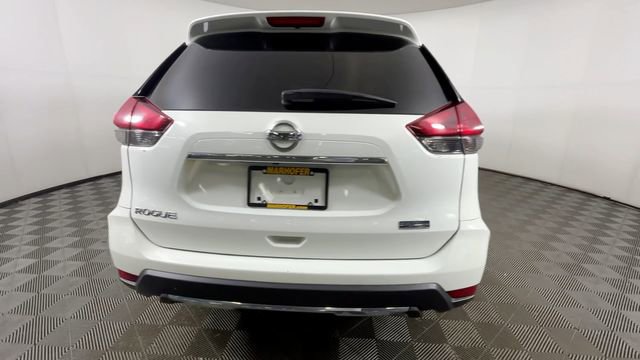 Used 2020 Nissan Rogue S FWD image 5