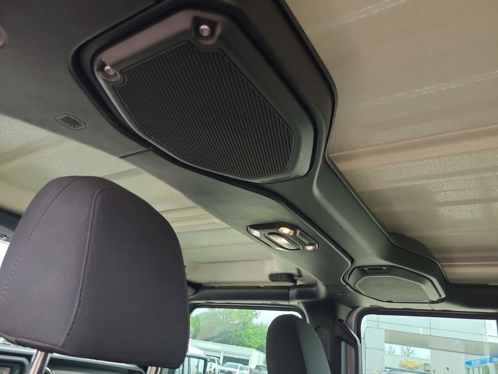 Used 2020 Jeep Wrangler Unlimited Sport AWD/4WD image 25