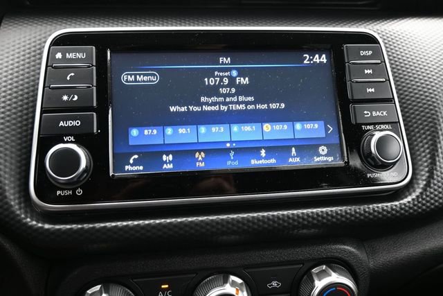 Used 2025 Nissan Kicks Play S FWD image 17