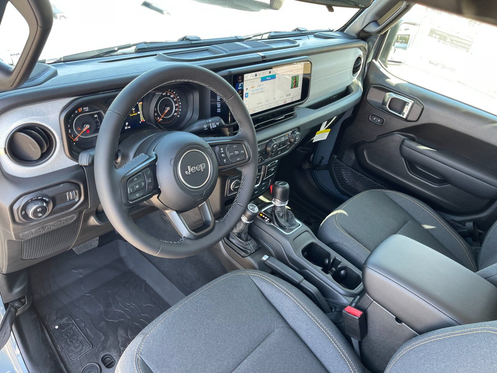 New 2026 Jeep Gladiator Sport AWD/4WD image 10