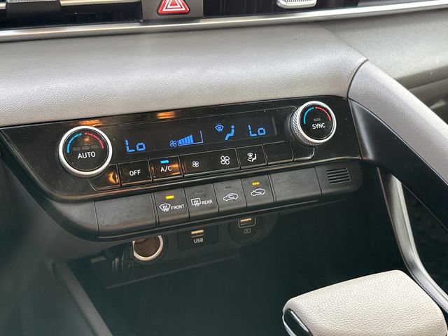 Used 2021 Hyundai Elantra SEL FWD image 24