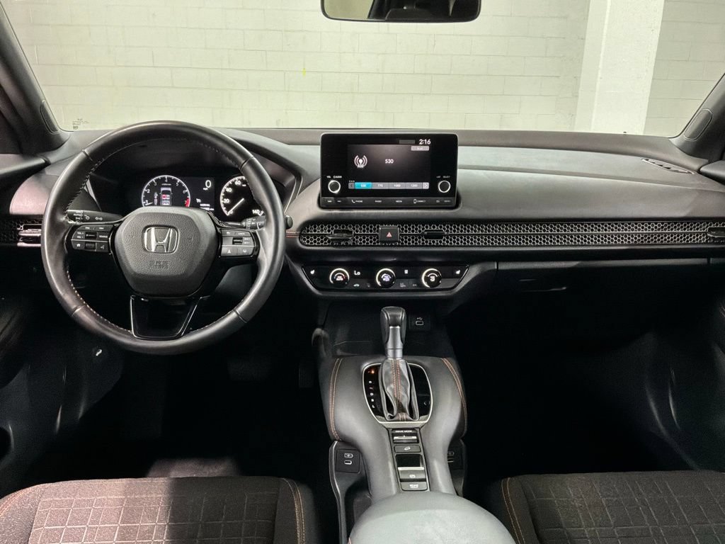 Used 2025 Honda HR-V Sport image 6
