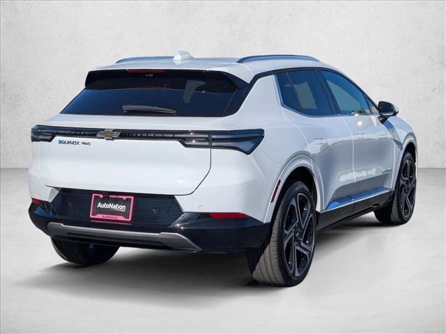 New 2026 Chevrolet Equinox EV LT image 2