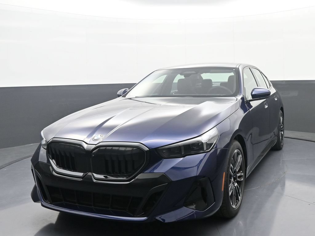 New 2026 BMW 540i xDrive w/ Executive Package