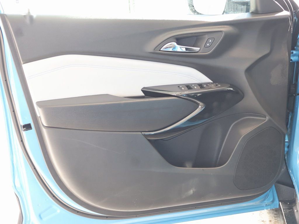 New 2026 Chevrolet Trax LT w/ Driver Confidence Package image 11