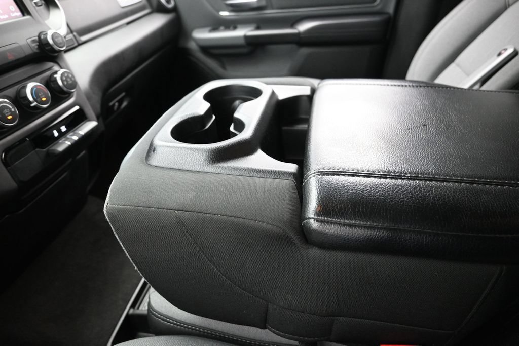 Used 2021 RAM 1500 Big Horn RWD image 16
