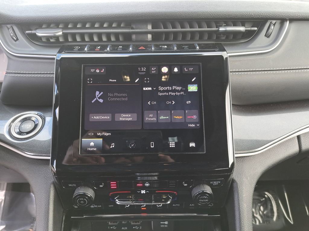 Certified 2023 Jeep Grand Cherokee L Laredo AWD/4WD image 23