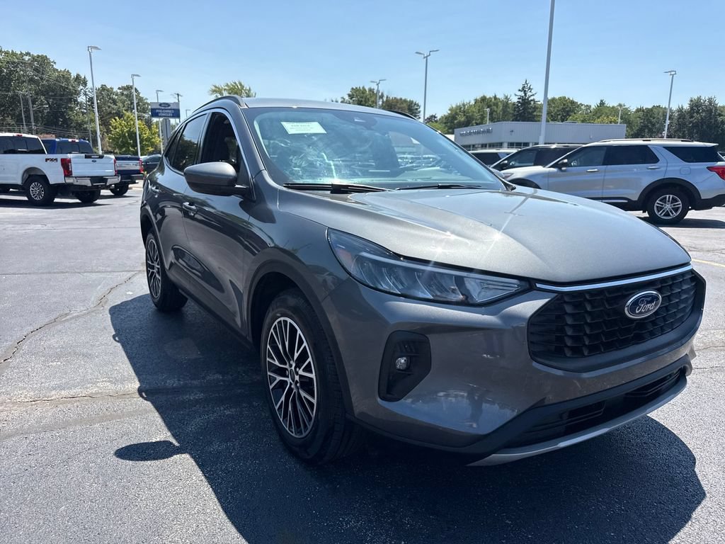 Used 2024 Ford Escape SE FWD image 4