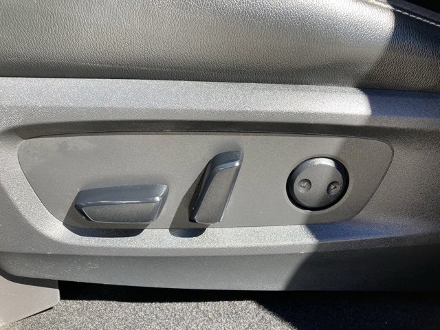 Used 2022 Nissan Pathfinder SL image 32