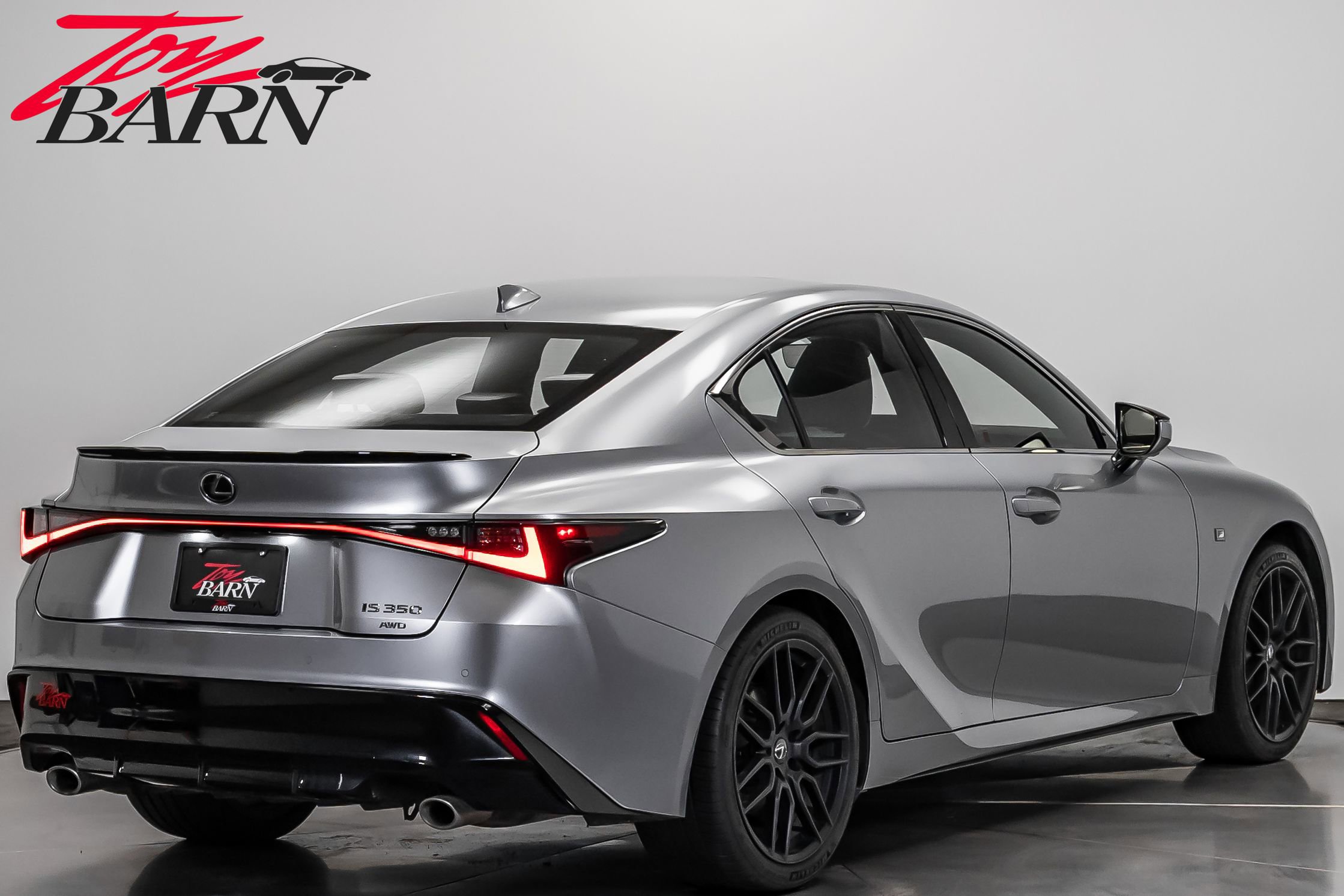 Used 2023 Lexus IS 350 F Sport image 5