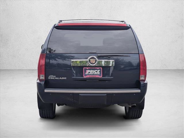 Used 2007 Cadillac Escalade AWD w/ Information Package image 7