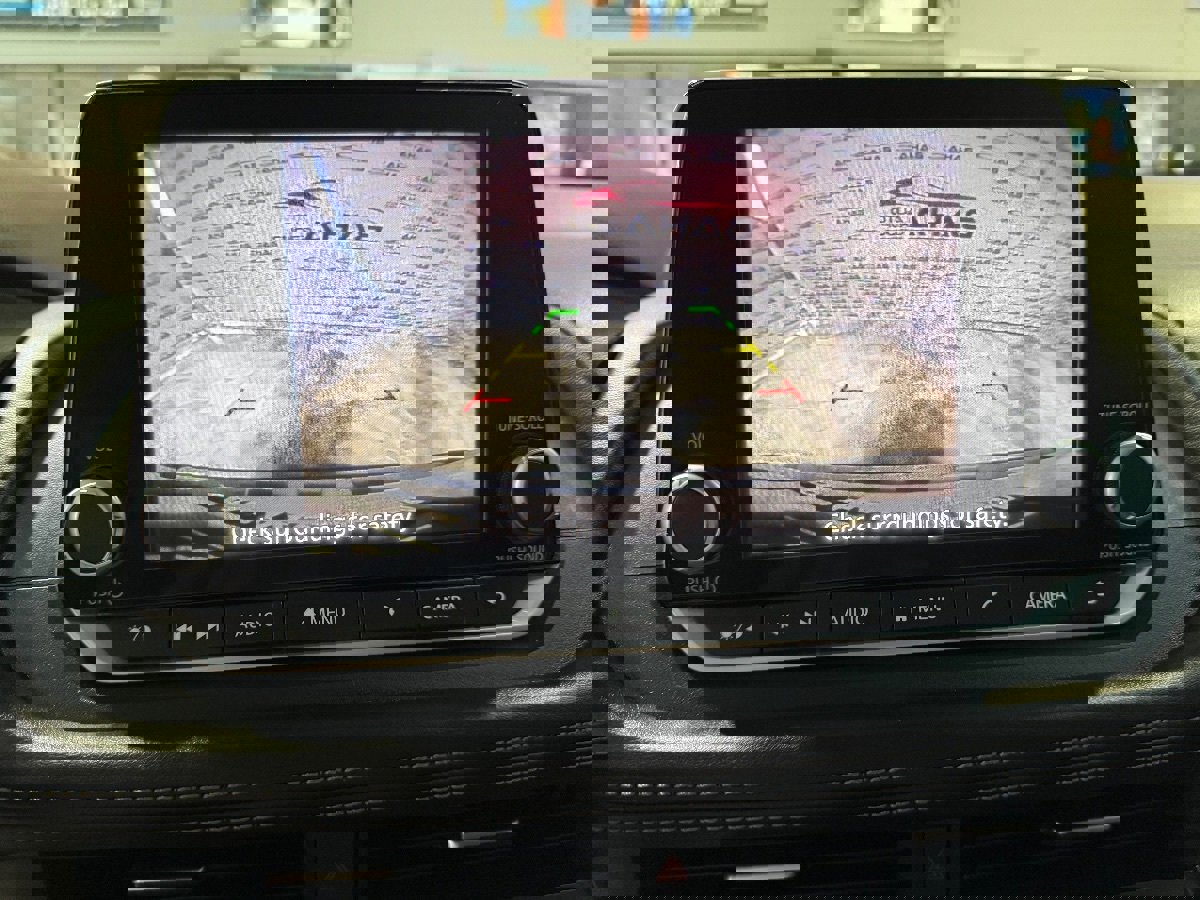 Used 2023 Nissan Rogue SV image 21