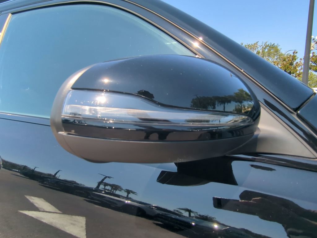 Certified 2024 Mercedes-Benz EQB 300 4MATIC image 23