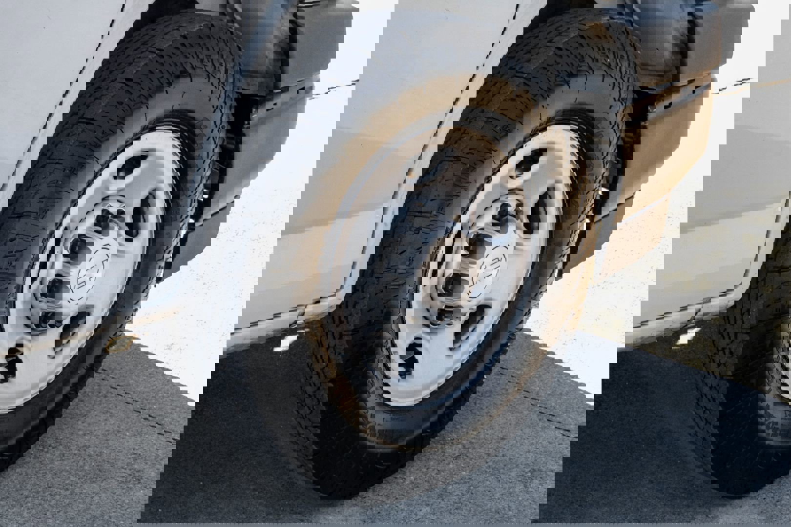 Used 2019 Chevrolet Express 2500 w/ Driver Convenience Package image 61