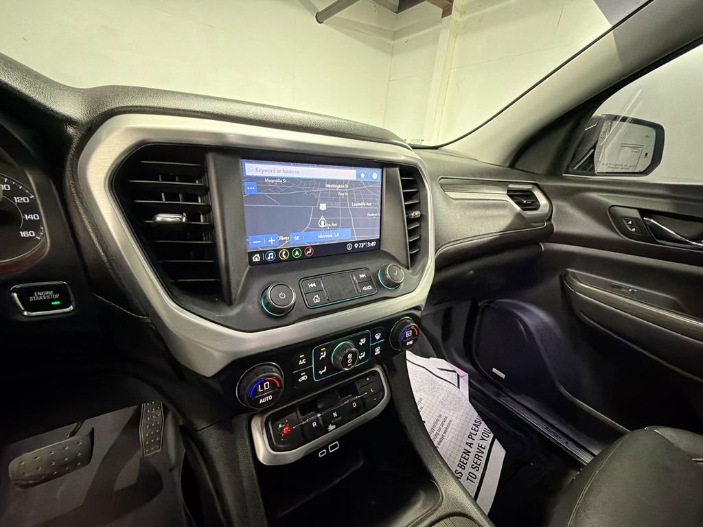 Used 2020 GMC Acadia SLT w/ Premium Package image 18